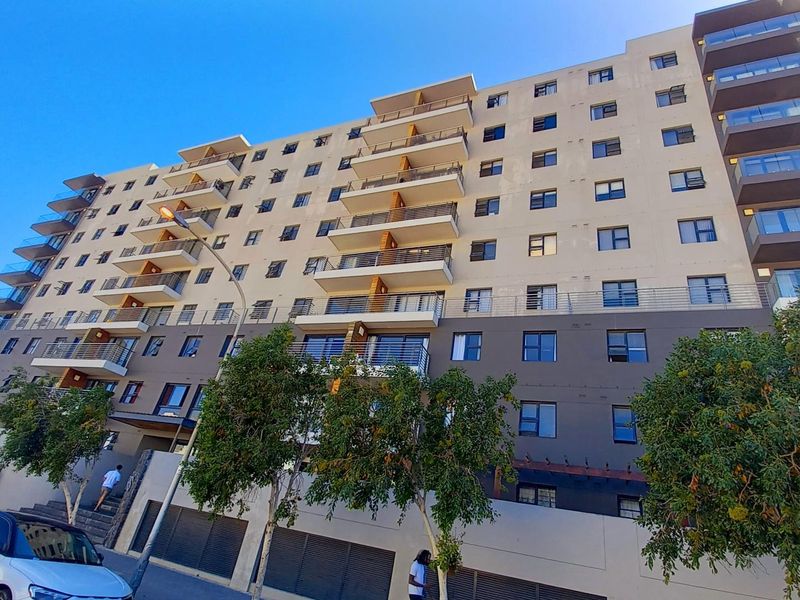 Apartment For Sale in Zonnebloem, Cape Town(Price Reduced) - Photo 2