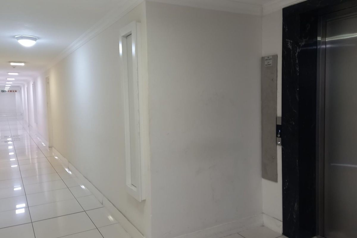 Apartment For Sale in Zonnebloem, Cape Town(Price Reduced) - Photo 4