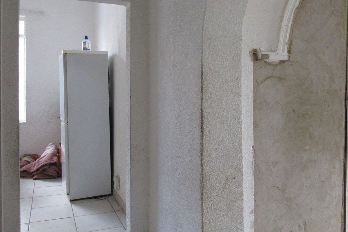 House For Sale In Regents Park South Of Johannesburg - Photo 4