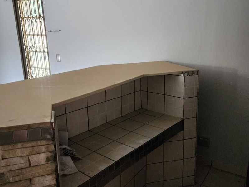 2 Bedroom Townhouse in Clover View, Benoni - Photo 5