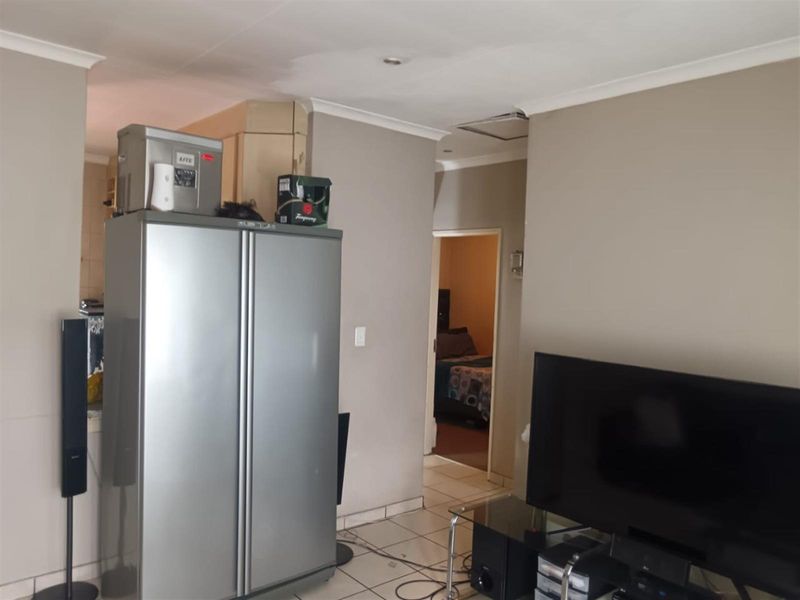 Apartment  Fountain Height, Fontainebleau - Photo 8