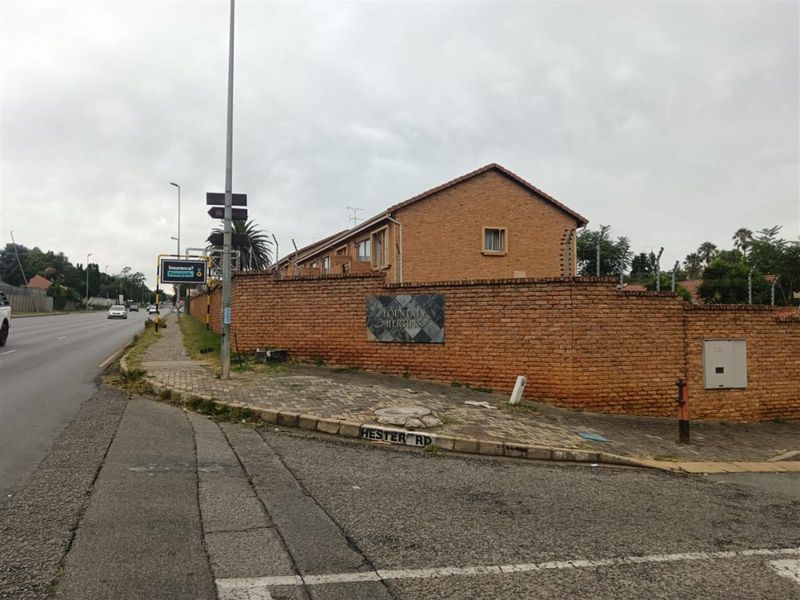 Apartment  Fountain Height, Fontainebleau - Photo 3