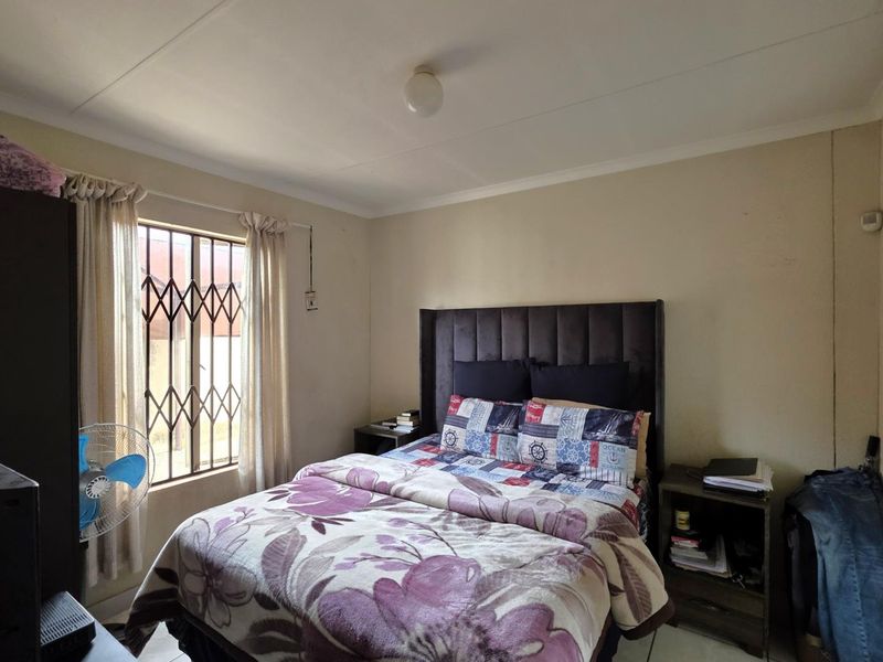 Affordable 3 Bedroom Home in Glenway Estate - Perfect for Families - Photo 8