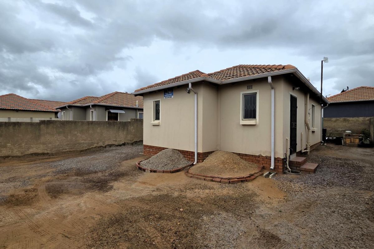 Affordable 3 Bedroom Home in Glenway Estate - Perfect for Families - Photo 4