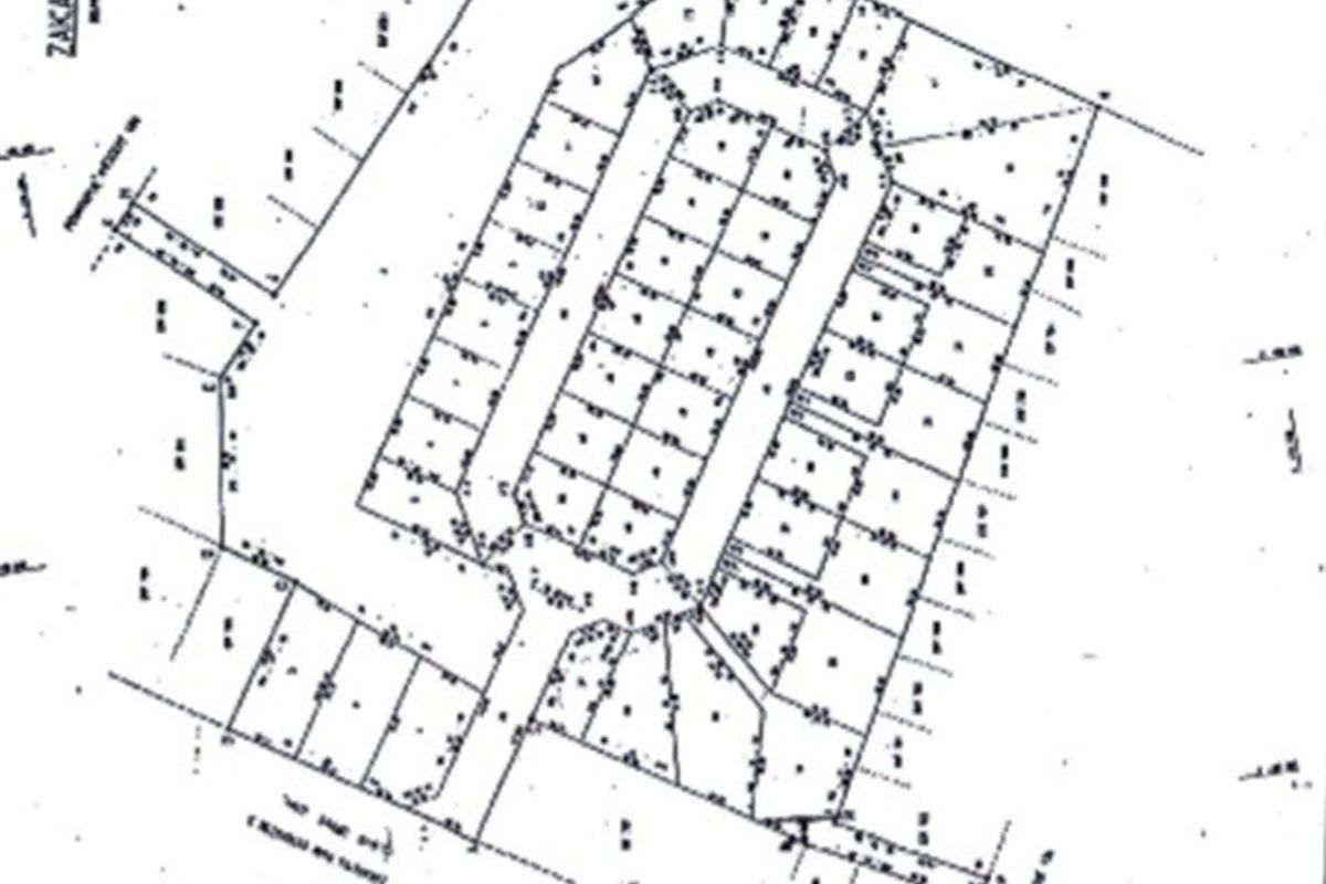 A detailed site layout plan for Zakariyya Park, illustrating the subdivision of commercial land plots and road access.