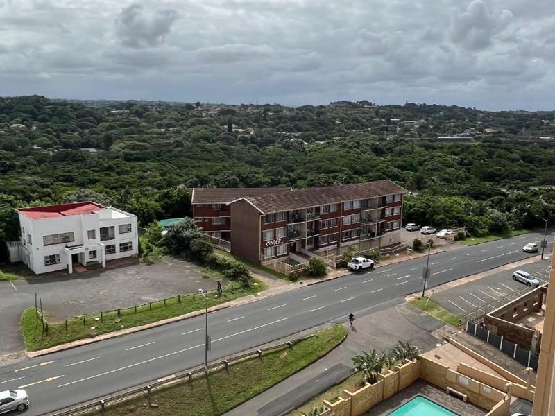 Apartment For Sale in Amanzimtoti, KwaZulu Natal - Photo 10