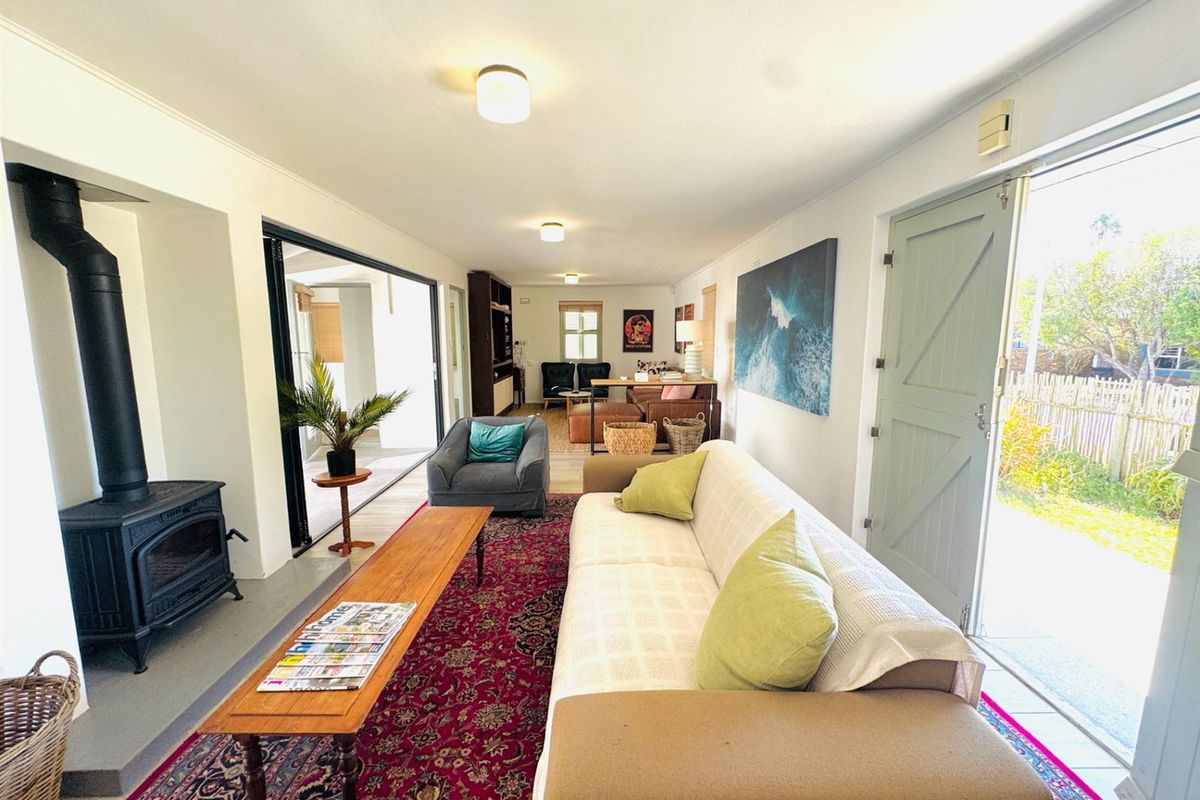 Stylish Bespoke Holiday Home - Middedorp Langebaan - Photo 2