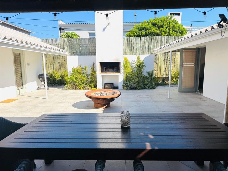 Stylish Bespoke Holiday Home - Middedorp Langebaan - Photo 3