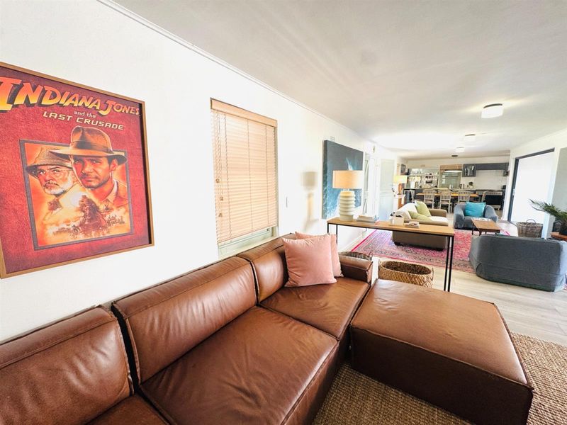 Stylish Bespoke Holiday Home - Middedorp Langebaan - Photo 9