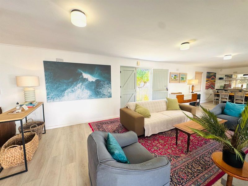 Stylish Bespoke Holiday Home - Middedorp Langebaan - Photo 1