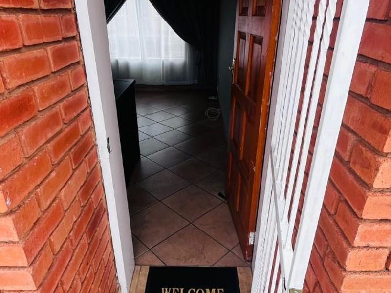 Investors - 1 Bedroom Apartment For Sale in The Reeds, Centurion - Photo 3