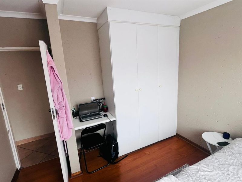 Investors - 1 Bedroom Apartment For Sale in The Reeds, Centurion - Photo 7