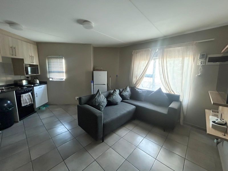 2-Bedroom Apartment for Sale in Belhar Views - Photo 3