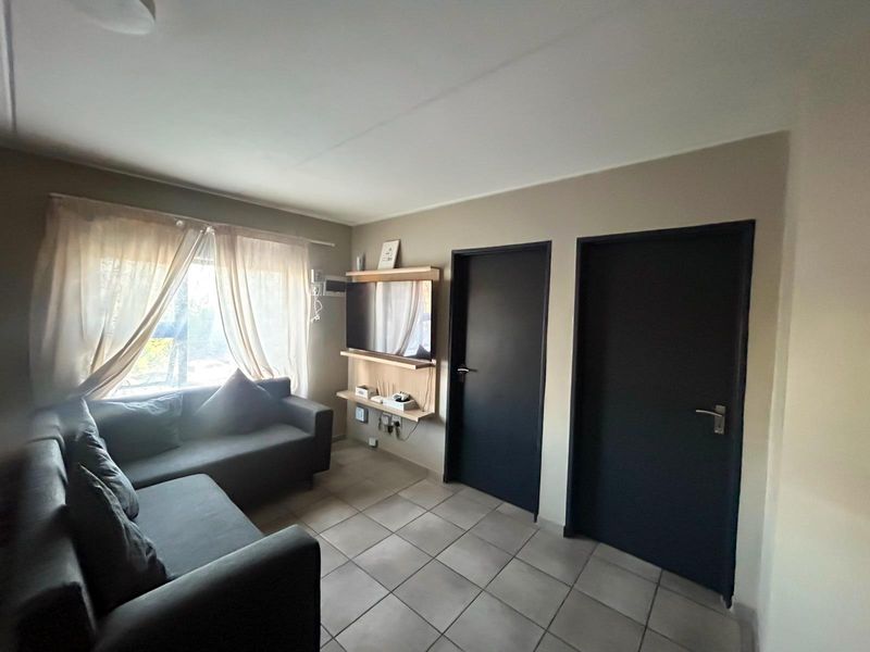 2-Bedroom Apartment for Sale in Belhar Views - Photo 9