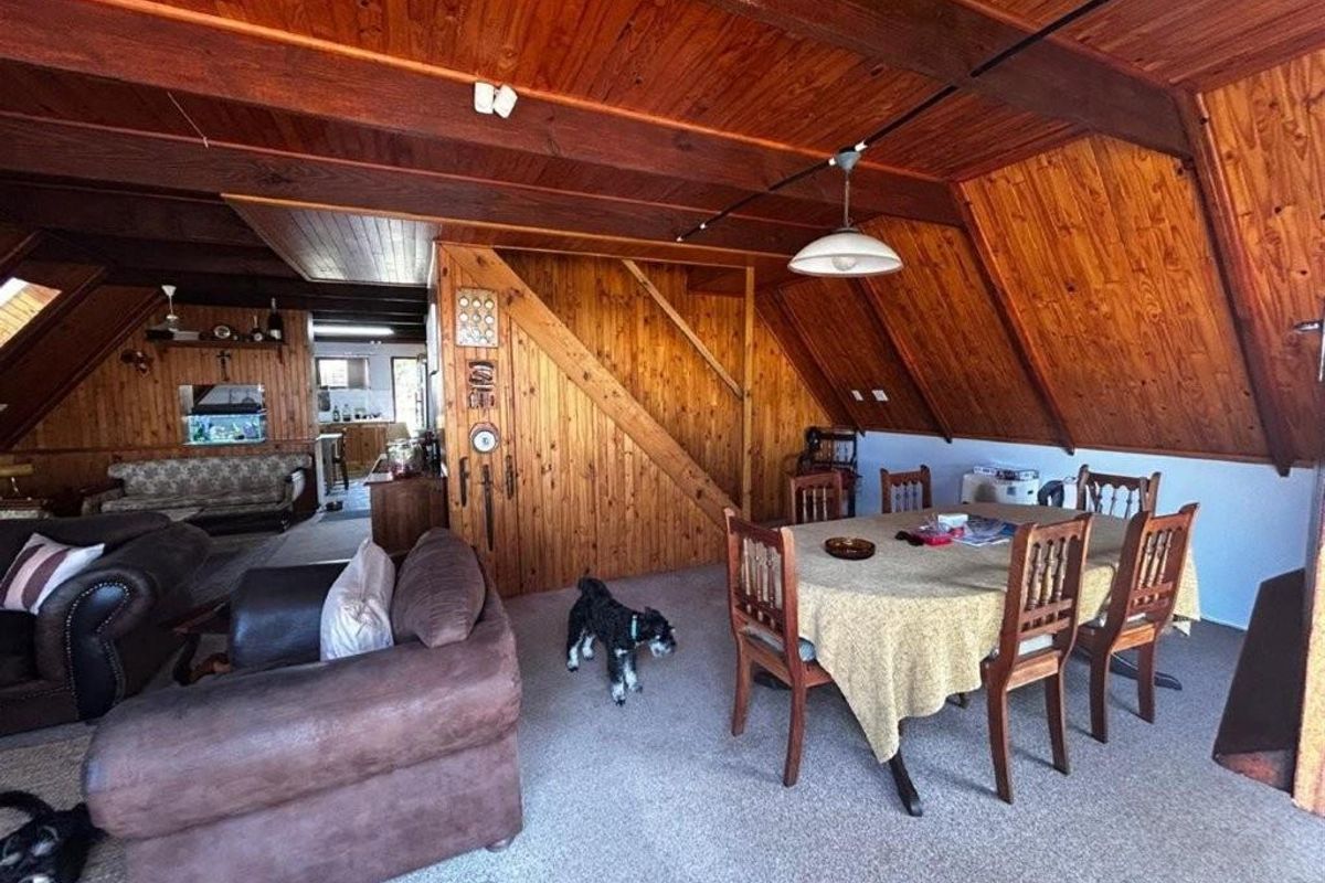 House For Sale in Stilbaai Wes, Stilbaai - Photo 5