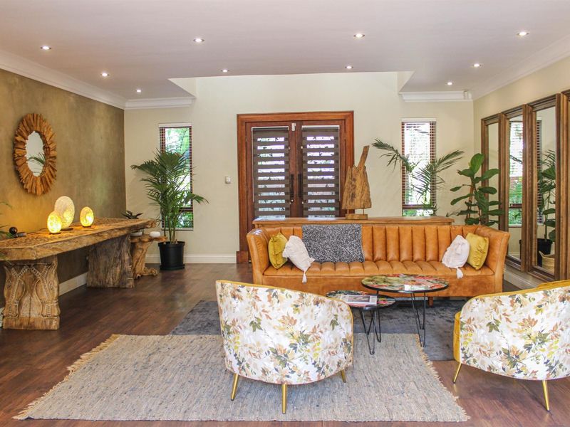 Where Every Day Feels Like a Luxury Retreat - Photo 9