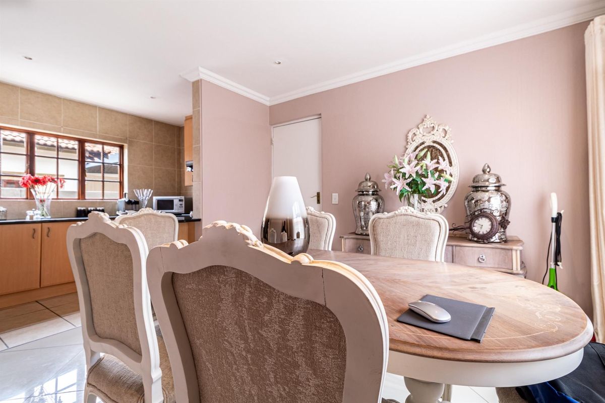 3 Bedroom house in Broadacres - Photo 5