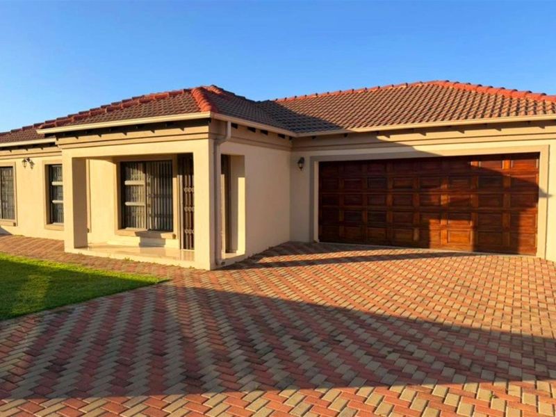 Beautiful stylish family home, perfect for you and family - Photo 4