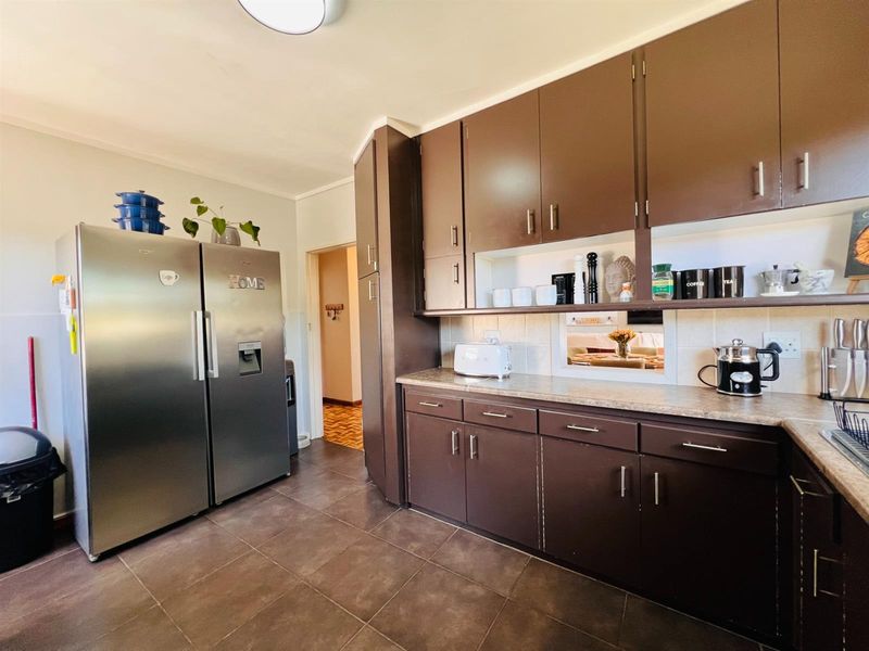 4 bedroom family home to rent in Goodwood Estate, Goodwood - Photo 8