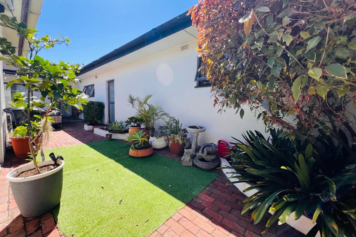 4 bedroom family home to rent in Goodwood Estate, Goodwood - Photo 3