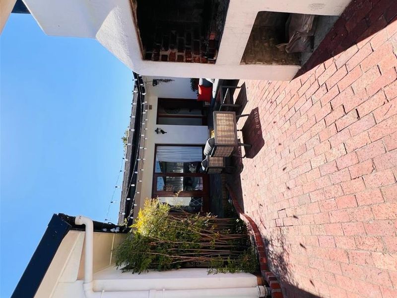 4 bedroom family home to rent in Goodwood Estate, Goodwood - Photo 4