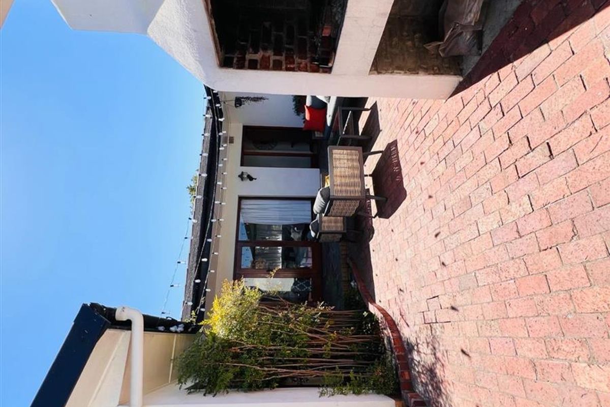 4 bedroom family home to rent in Goodwood Estate, Goodwood - Photo 4