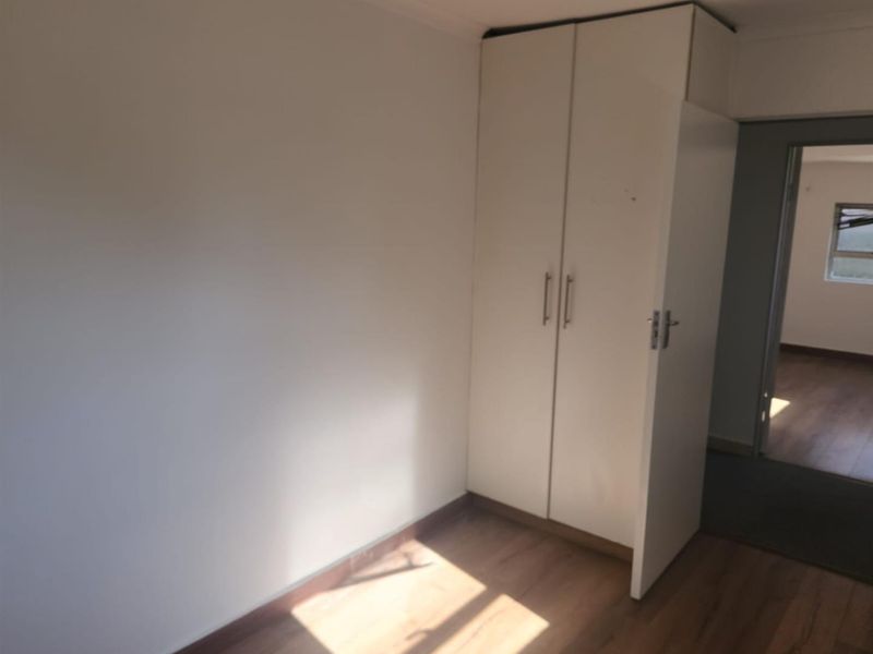 2 bedroom Cottage To Rent in Lyndhurst, Johannesburg - Photo 5