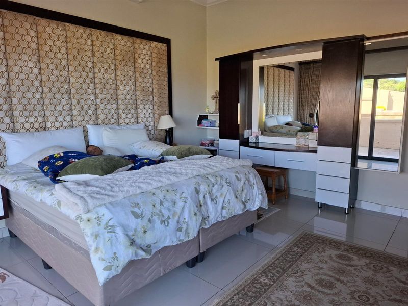 Elegant house in Estate for sale - Photo 10