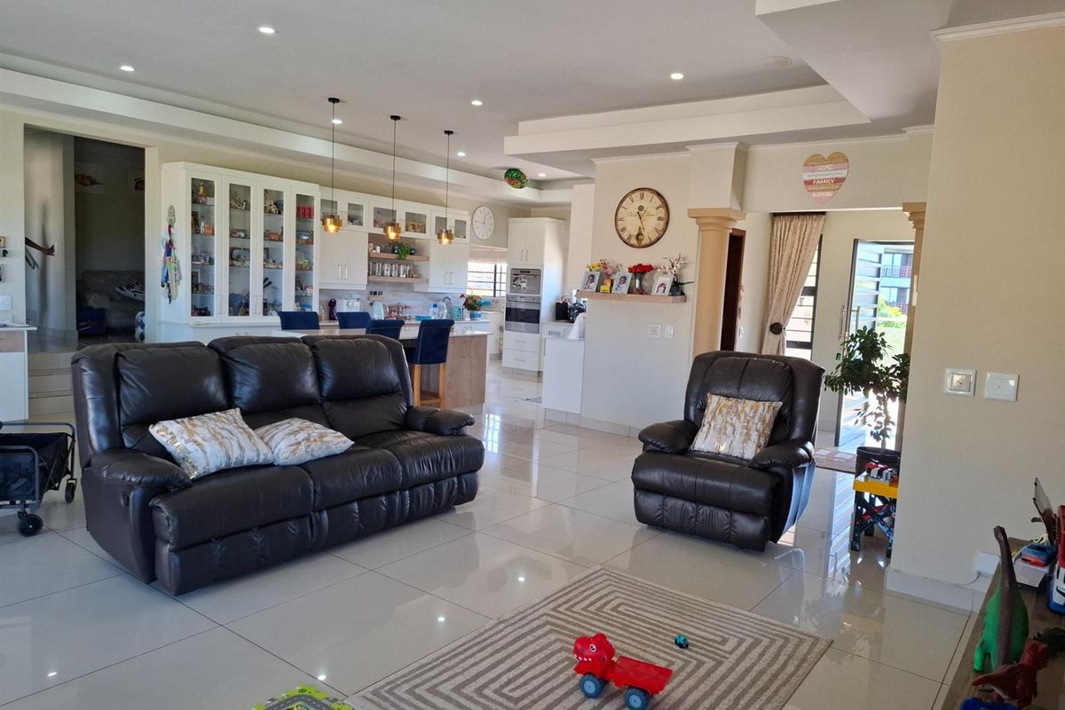 Elegant house in Estate for sale - Photo 3