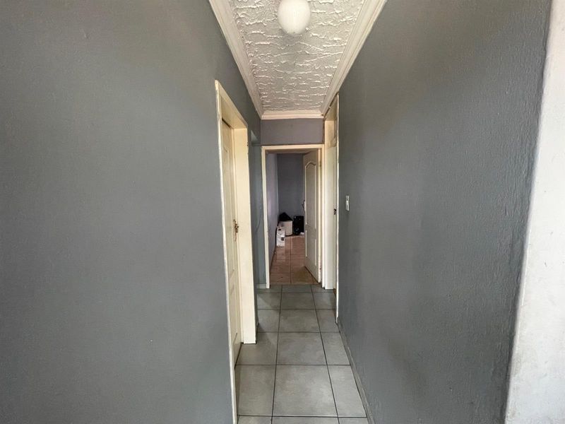 2 Bed Apartment For Sale in Silverton - Photo 3