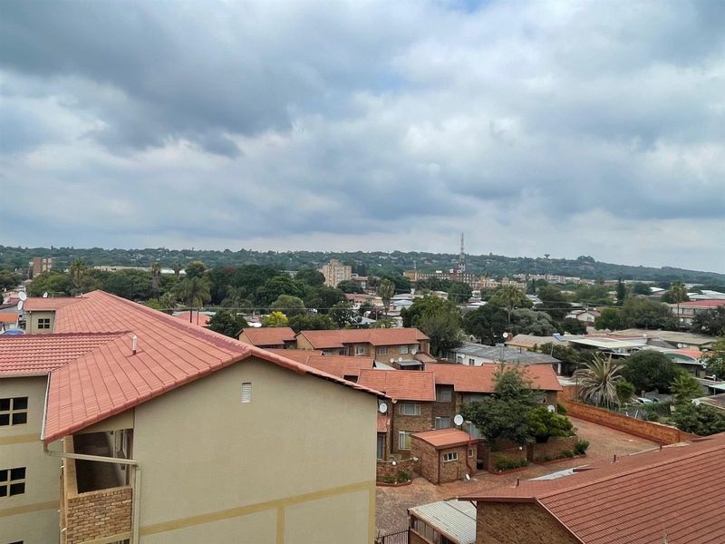 2 Bed Apartment For Sale in Silverton - Photo 7