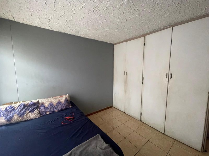 2 Bed Apartment For Sale in Silverton - Photo 6