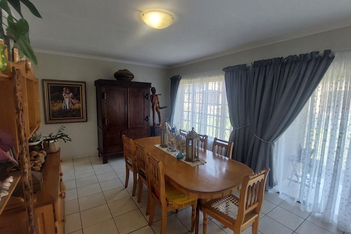 4 Bedroom Townhouse, Shelly Beach, Kwazulu-Natal - Photo 4