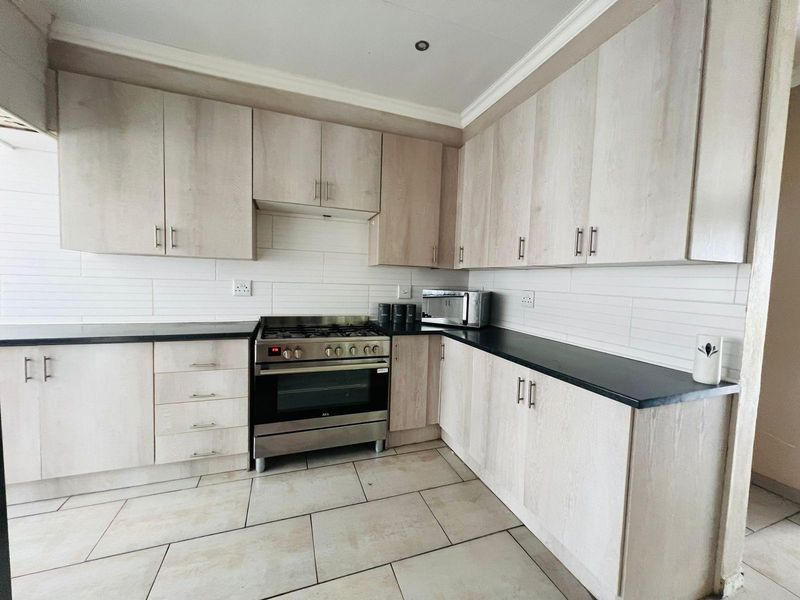 House For Sale in Vanderbijlpark SE 1, Vanderbijlpark SE, Vanderbijlpark - Photo 6