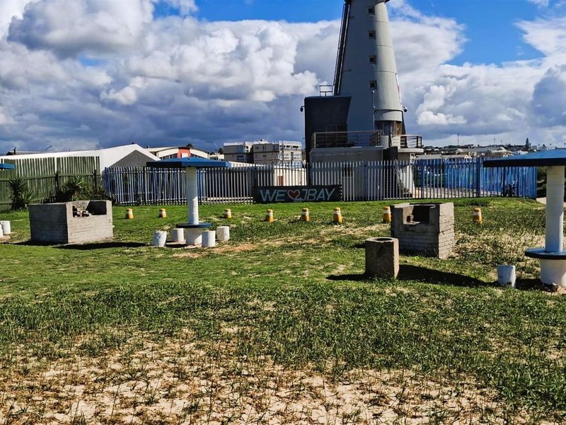 Commercial Investment Opportunity in Jeffreys Bay with Ocean views - almost on the main beach - Photo 6