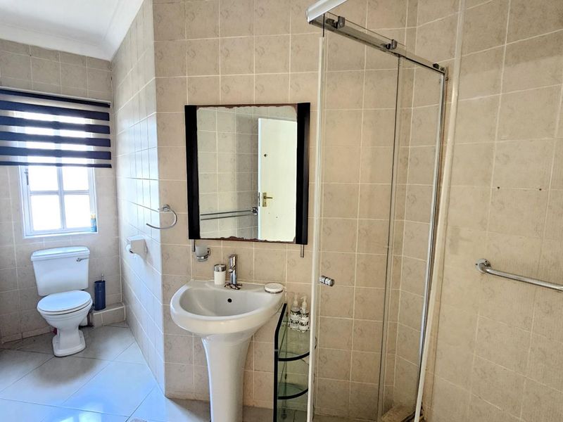 Townhouse For Sale in Ramsgate, Margate, KwaZulu Natal - Photo 10
