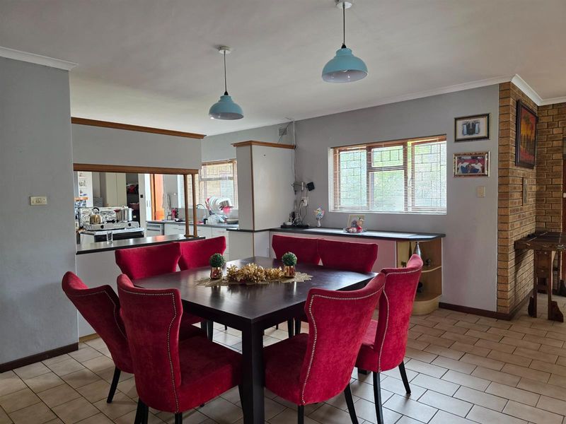 5 BEDROOM FAMILY HOME - SONEIKE - SPACIOUS - FOR PROFESSIONAL OR BIG FAMILY  PARKING FOR 8 CARS - Photo 2