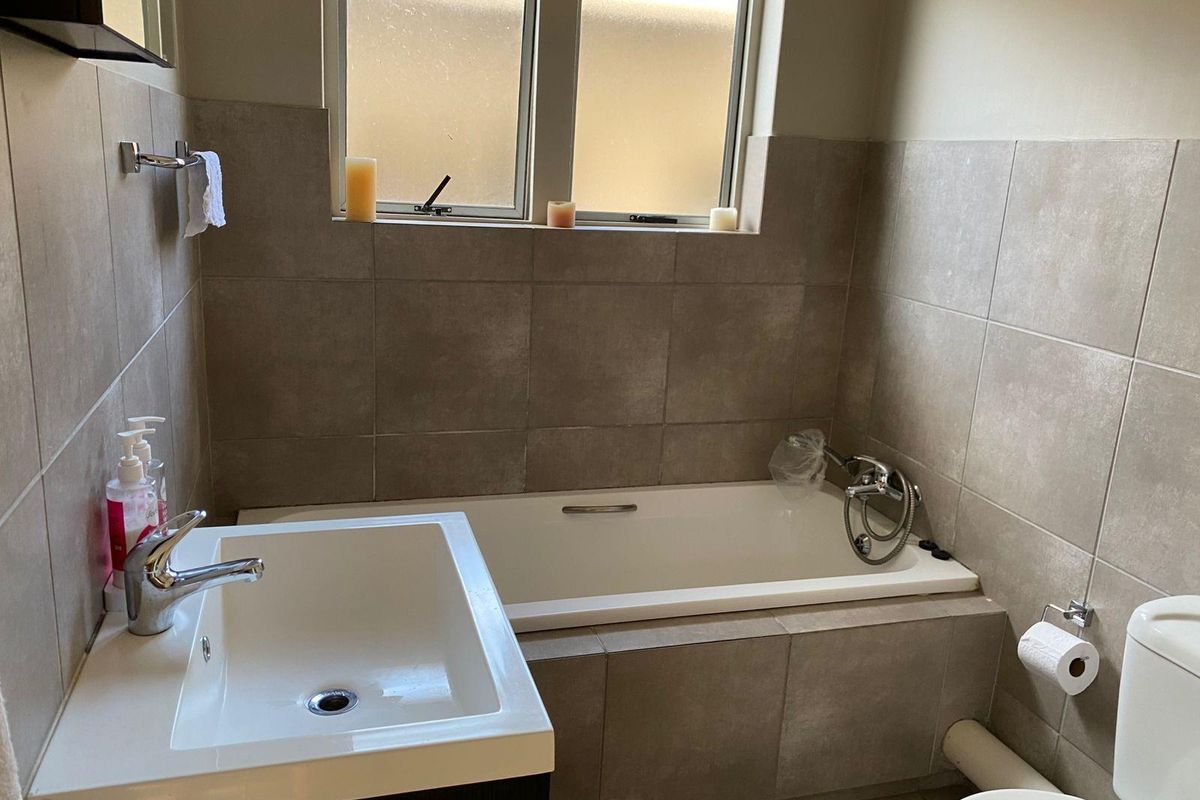 Apartment To Rent in Erand Gardens, Midrand - Photo 2