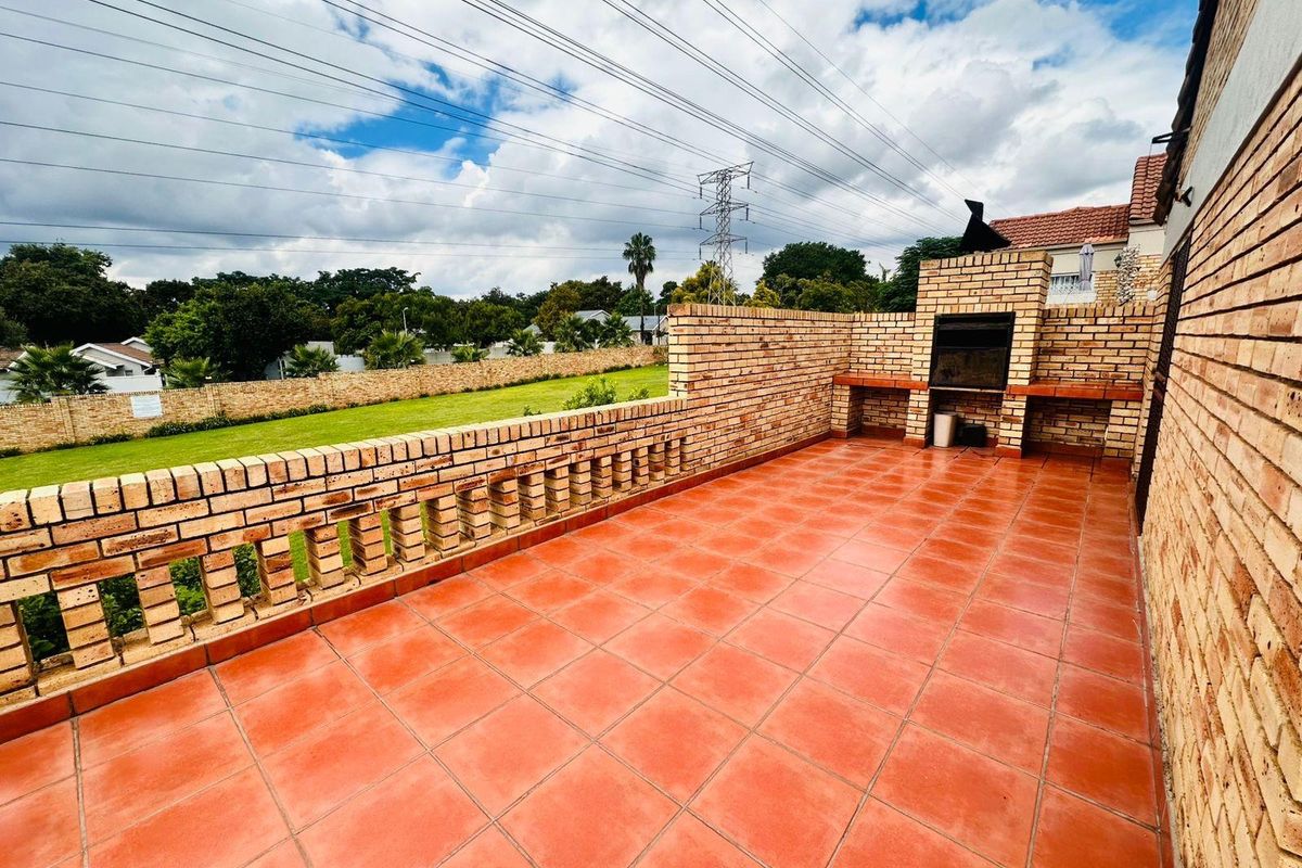 Inviting Two Bedroom Home with Loft + Expansive Upstairs Balcony - Photo 3