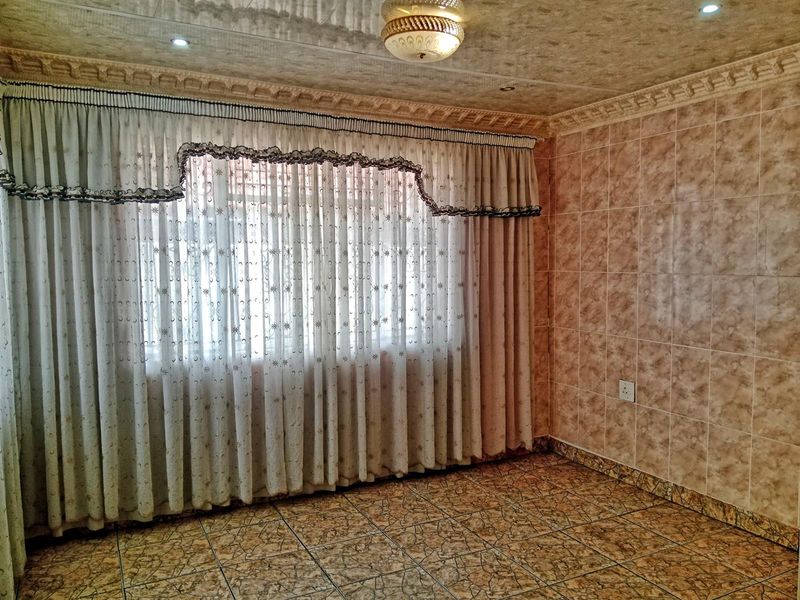 3 Bedroom House To Rent in Mabopane  Unit X extension, Mabopane - Photo 4