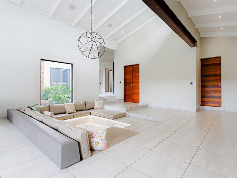 Riverside Masterpiece in Helderfontein Estate - Photo 9