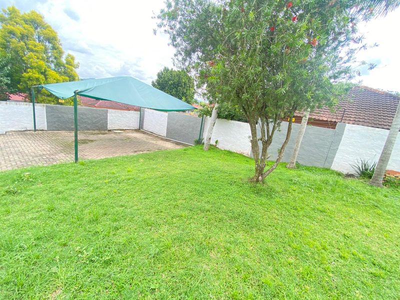 Student accommodation For Sale in Stonehenge, Nelspruit - Photo 2