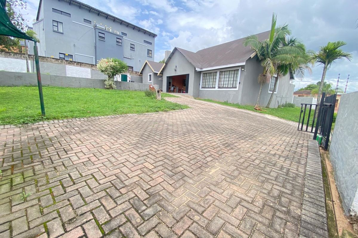 Student accommodation For Sale in Stonehenge, Nelspruit - Photo 4