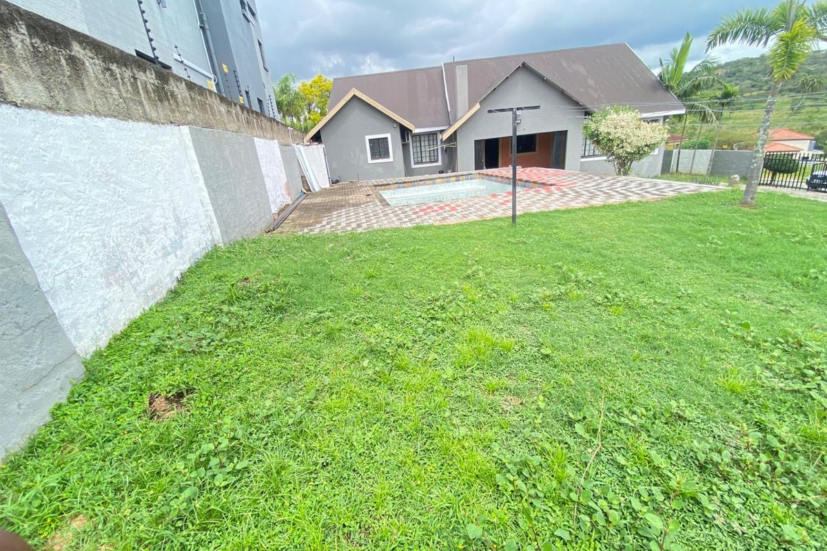 Student accommodation For Sale in Stonehenge, Nelspruit - Photo 3