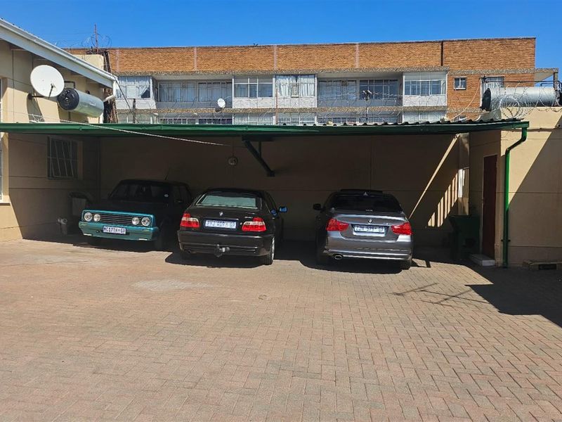 House For Sale in Regents Park, Johannesburg - Photo 7