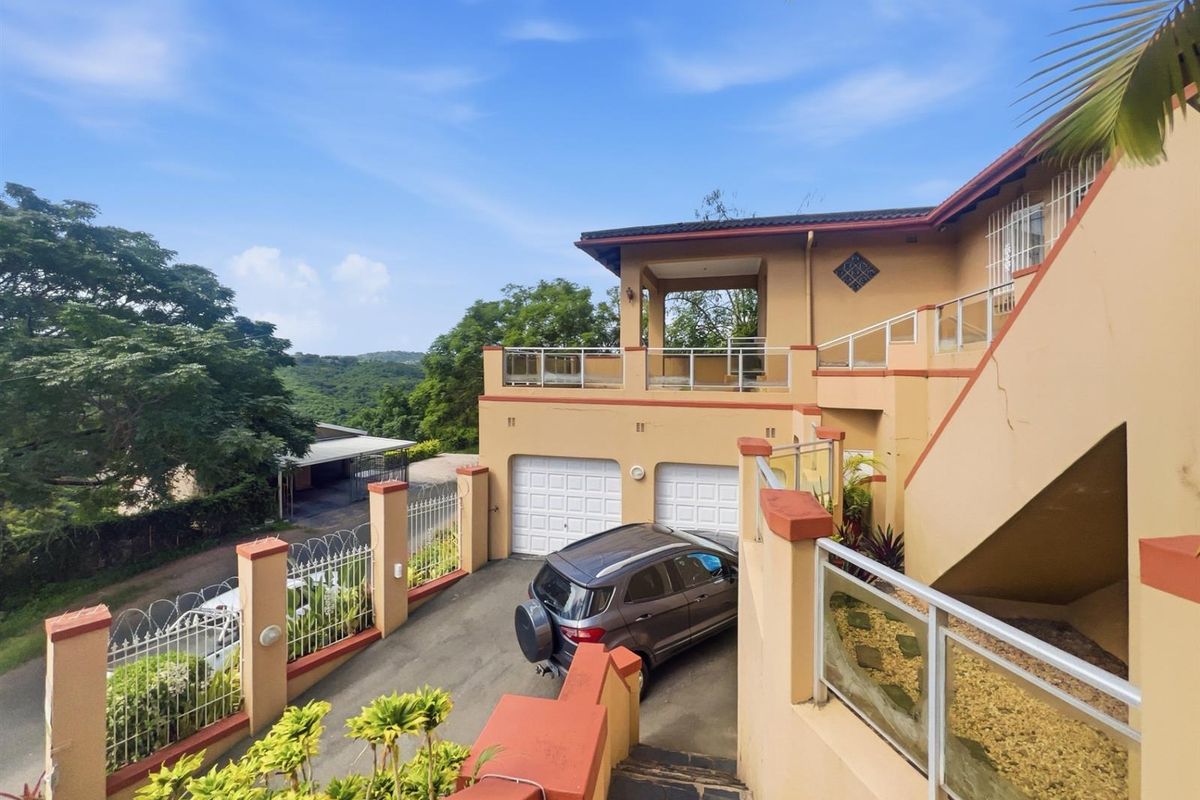 3 Bedroom, 2 Bath House For Sale in Reservoir Hills - Photo 3