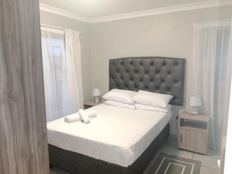 Rent-to-Buy Luxury House in Zambezi Lifestyle Estate, Montana - Pretoria - Photo 9