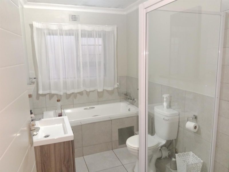 Rent-to-Buy Luxury House in Zambezi Lifestyle Estate, Montana - Pretoria - Photo 8
