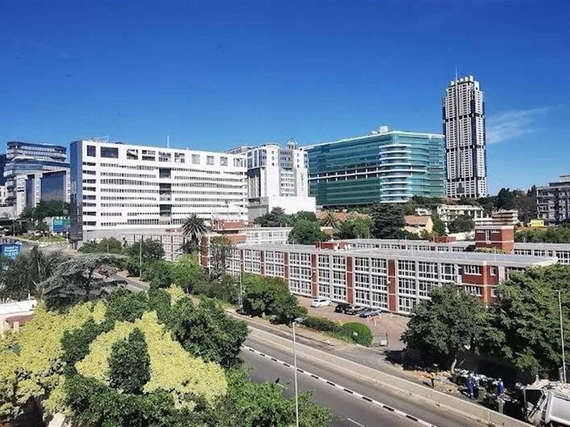 Apartment For Sale in Sandown, Sandton - Photo 2