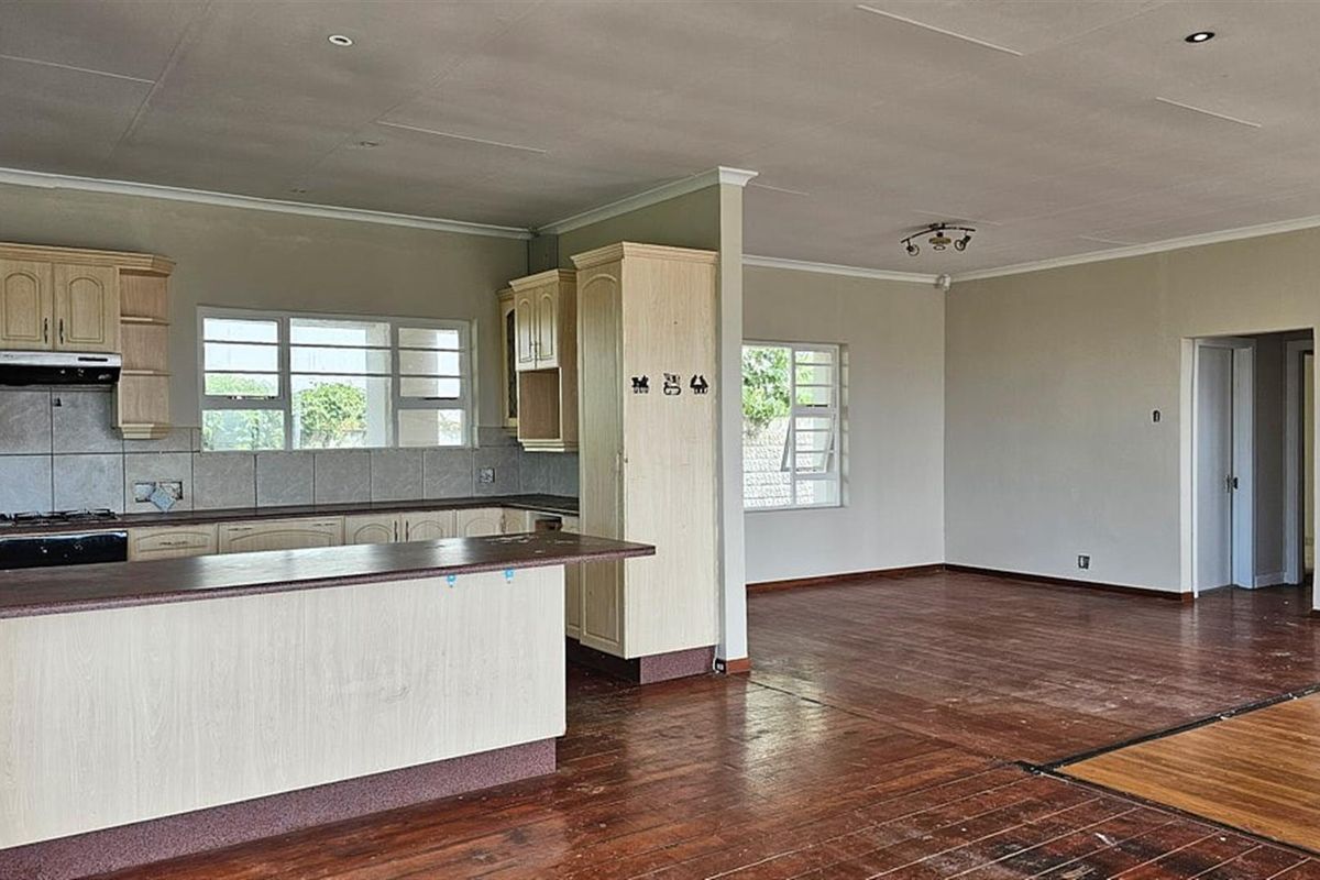 House For Sale in Shelly Beach, Margate, KwaZulu Natal - Photo 5